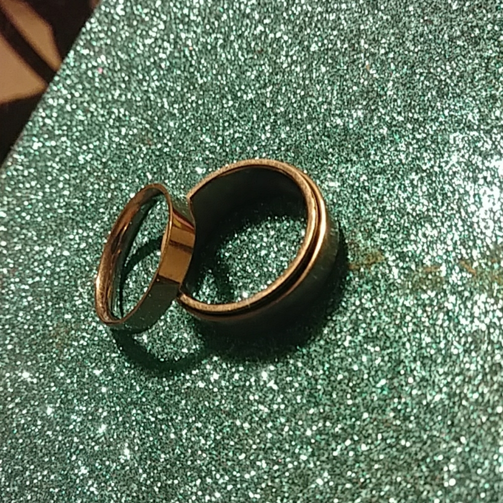 2 rings